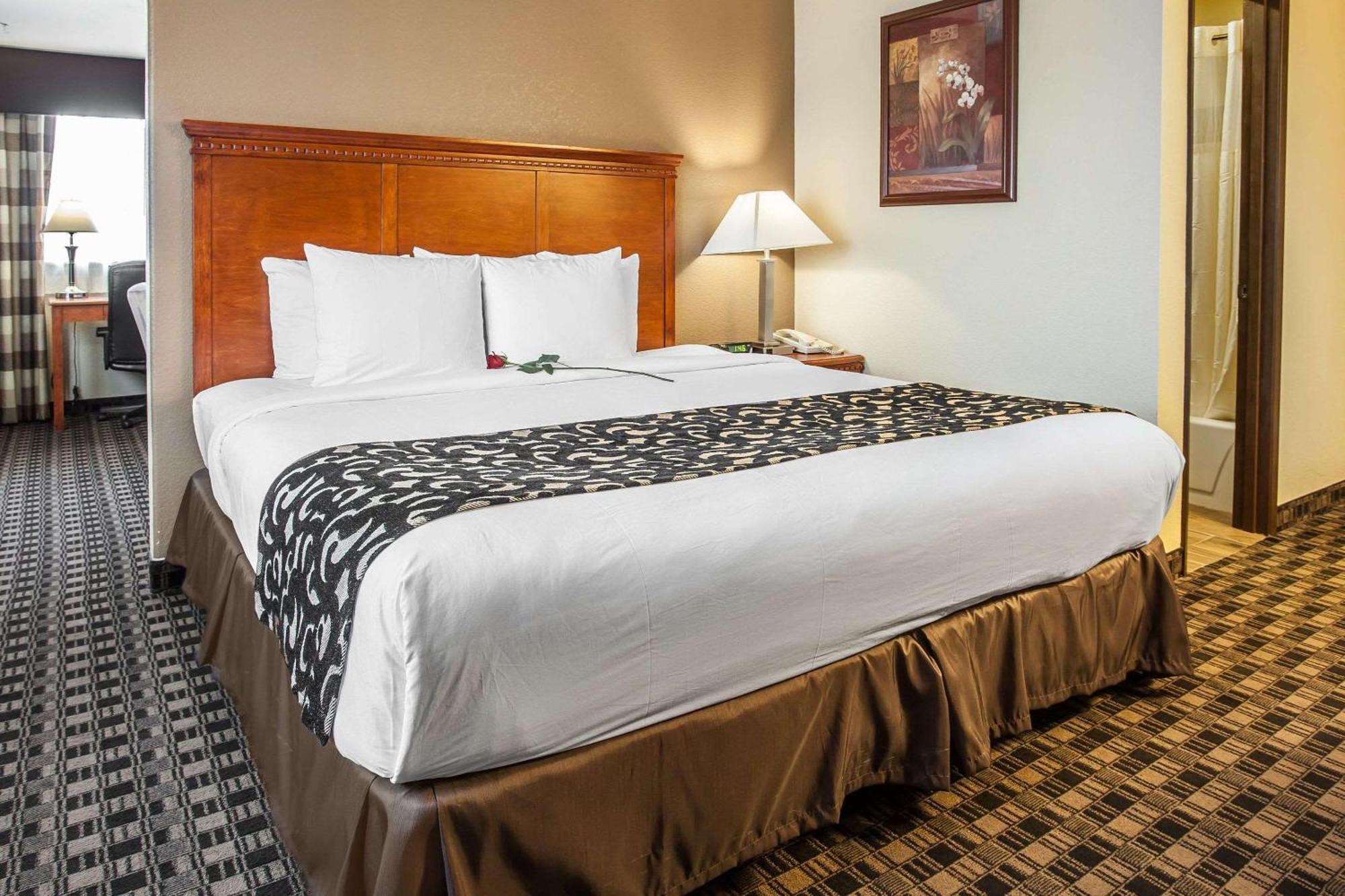 Clarion Inn Renton-Seattle Zewnętrze zdjęcie