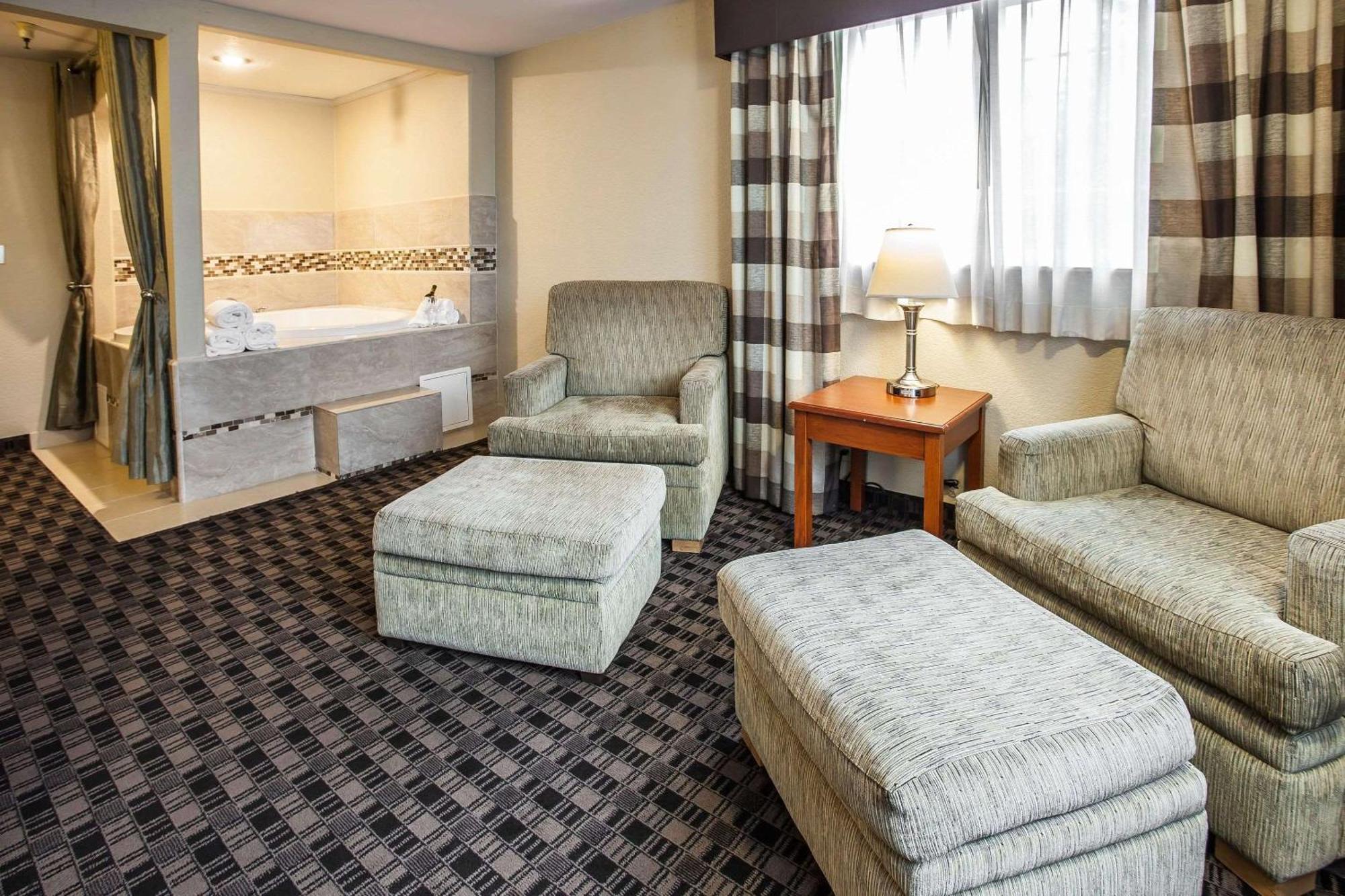 Clarion Inn Renton-Seattle Zewnętrze zdjęcie